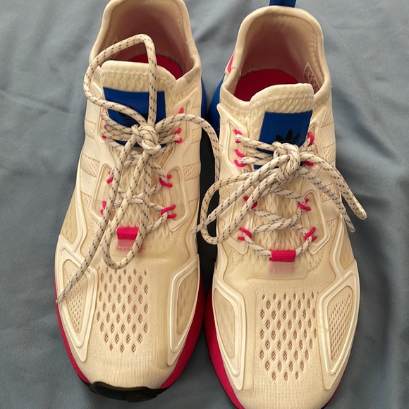 adidas ZX 2K Boost - Picture 2 of 3